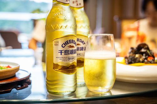 千岛湖畔的这家酒店将新安江山水装进画里距离杭州只需要2小时